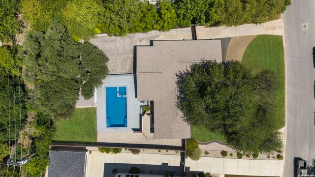 504 S Vandiver, Terrell Hills, TX 78209