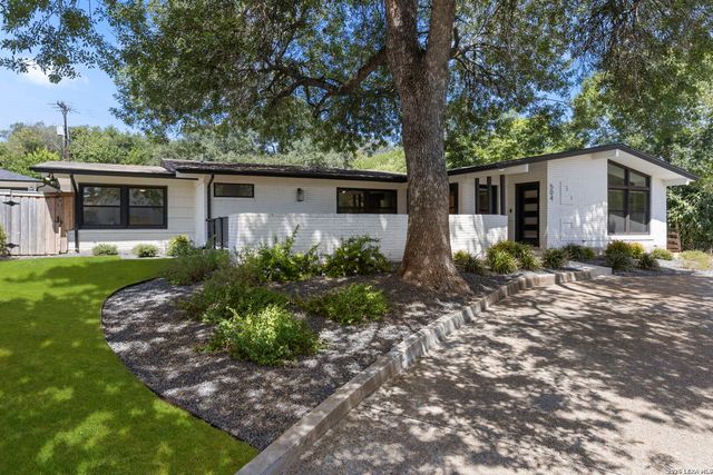 504 S Vandiver, Terrell Hills, TX 78209