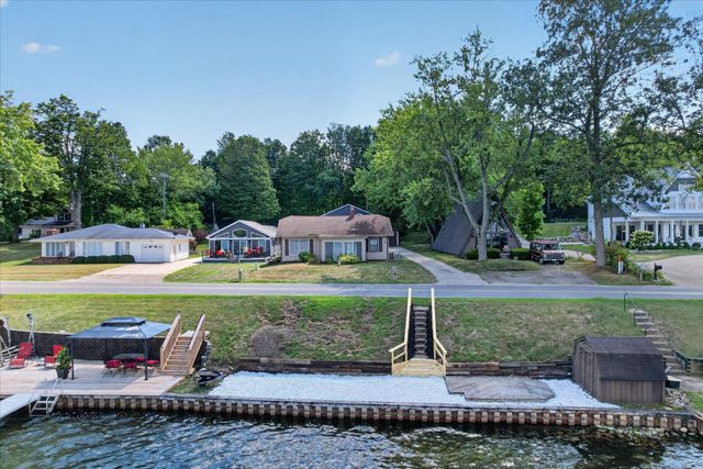60 E Hickory Road, Johnstown Twp, MI 49017