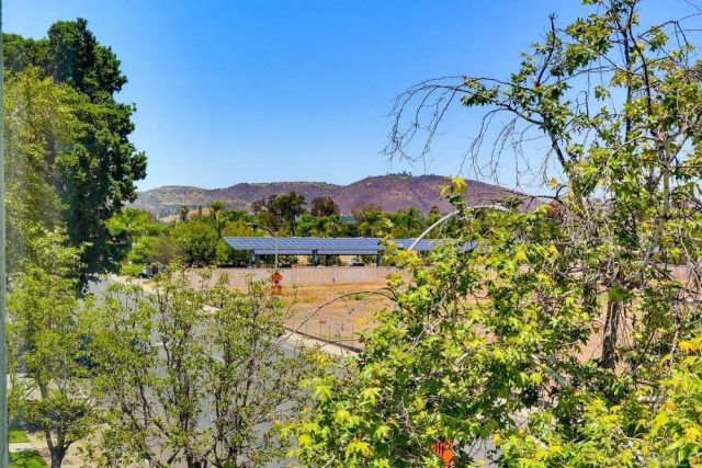 341 Kentucky Avenue, El Cajon, CA 92020