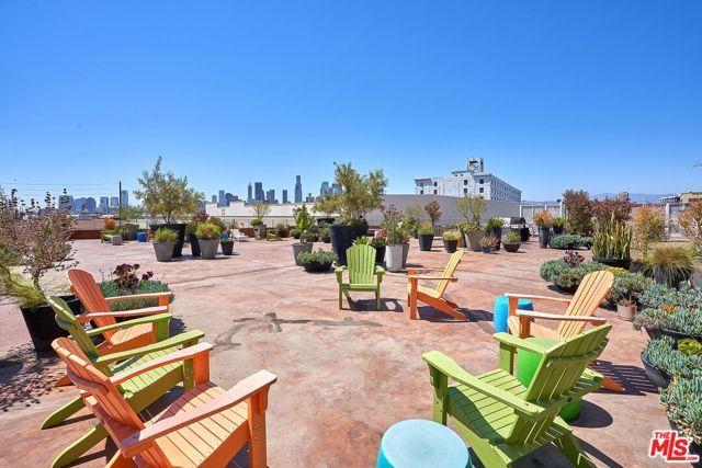 1855 Industrial Street 302, Los Angeles, CA 90021