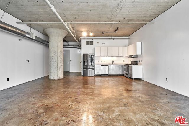 1855 Industrial Street 302, Los Angeles, CA 90021