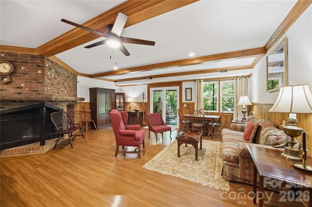 455 Heathcote Drive, Statesville, NC 28677