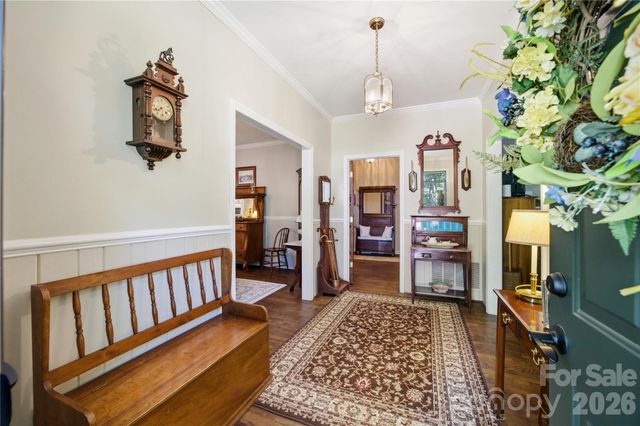 455 Heathcote Drive, Statesville, NC 28677