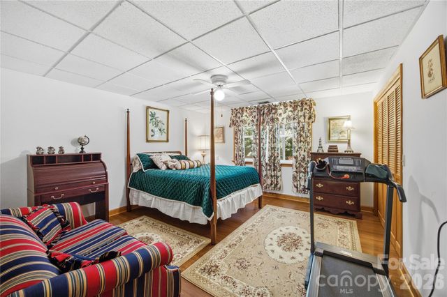 455 Heathcote Drive, Statesville, NC 28677