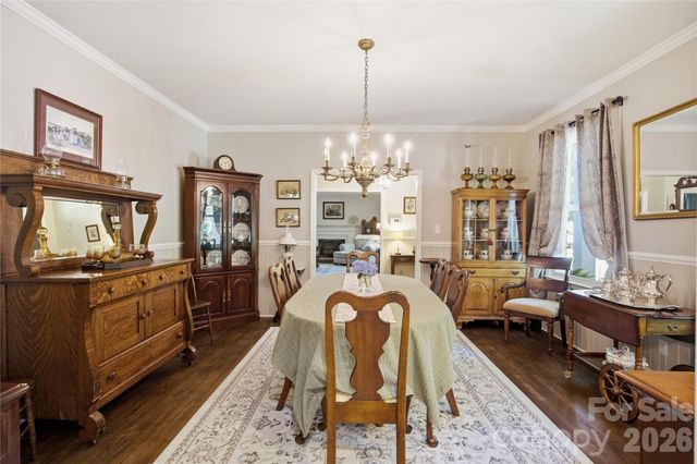 455 Heathcote Drive, Statesville, NC 28677