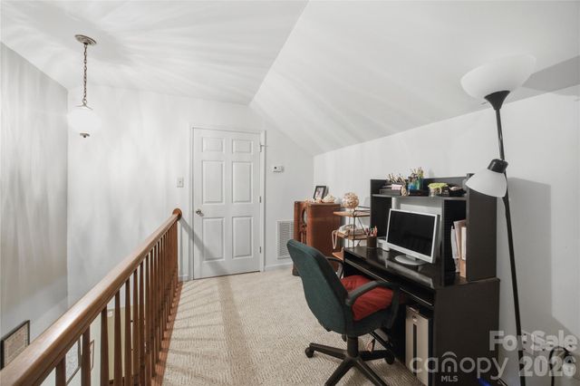 455 Heathcote Drive, Statesville, NC 28677