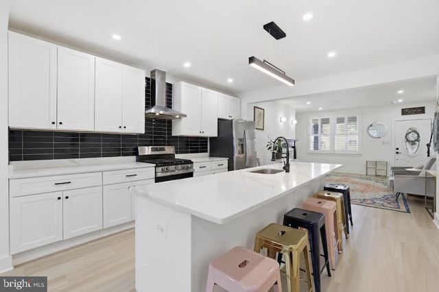 408 INGRAHAM ST NW, Washington, DC 20011