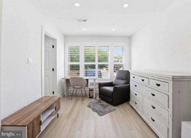 408 INGRAHAM ST NW, Washington, DC 20011