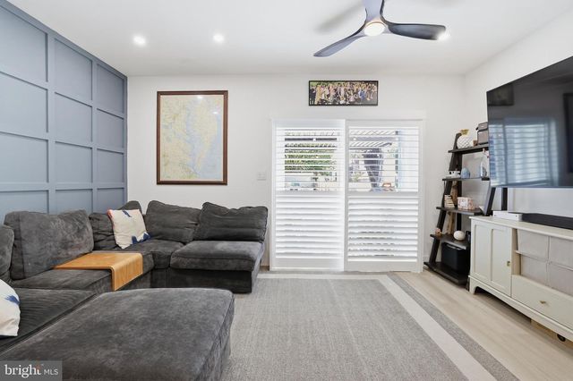 408 INGRAHAM ST NW, Washington, DC 20011
