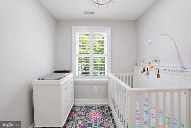 408 INGRAHAM ST NW, Washington, DC 20011