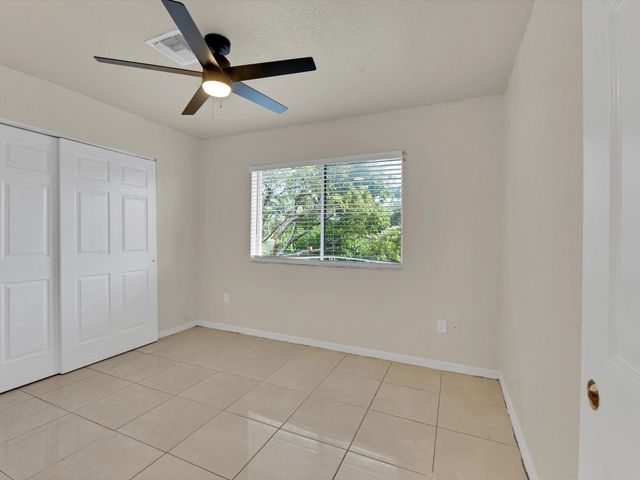 308 NW 17th Ter, Pompano Beach, FL 33069