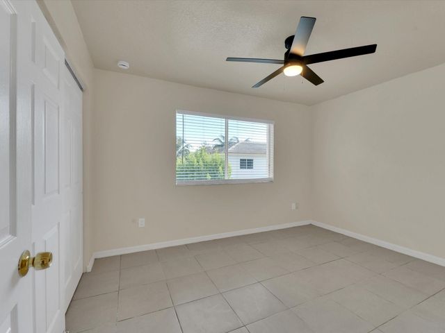 308 NW 17th Ter, Pompano Beach, FL 33069