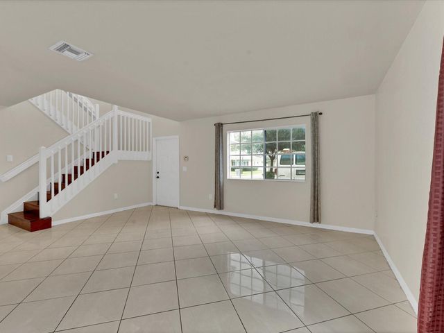 308 NW 17th Ter, Pompano Beach, FL 33069