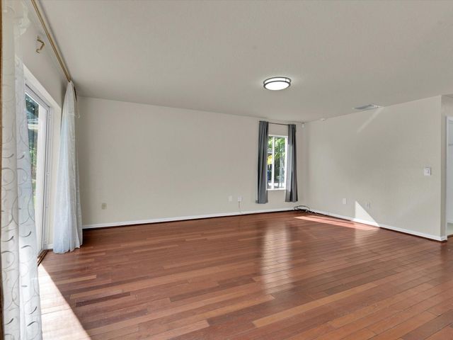 308 NW 17th Ter, Pompano Beach, FL 33069