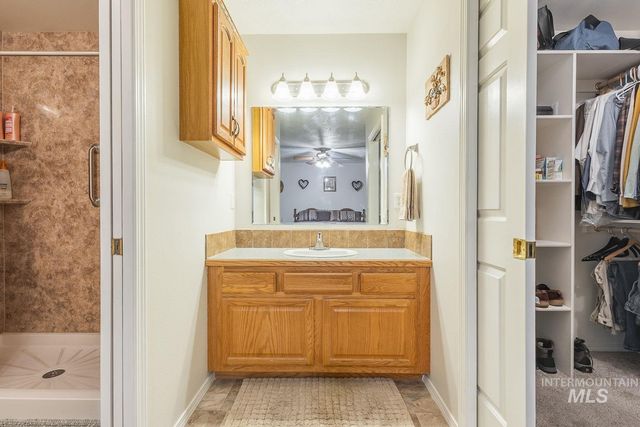 703 N Dover Crt, Nampa, ID 83651