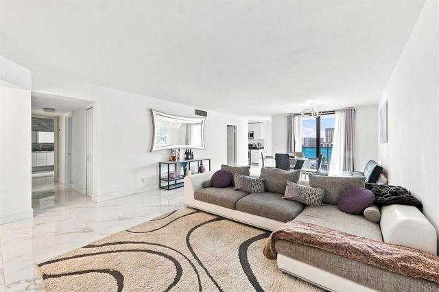 1000 S Ocean Boulevard 14o, Pompano Beach, FL 33062