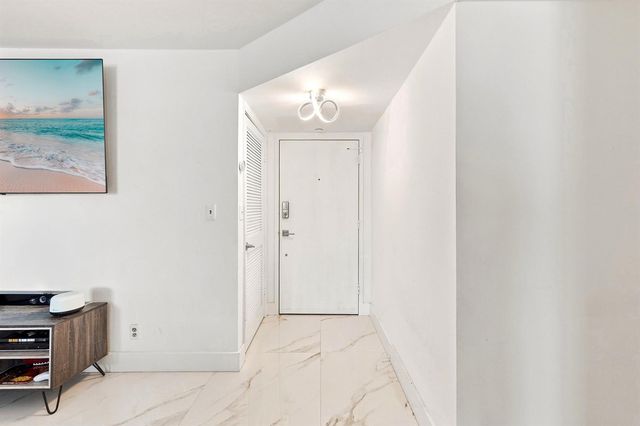 1000 S Ocean Boulevard 14o, Pompano Beach, FL 33062