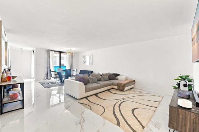1000 S Ocean Boulevard 14o, Pompano Beach, FL 33062