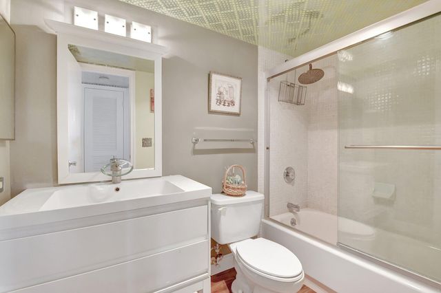 4070 Tivoli Ct 307, Lake Worth, FL 33467