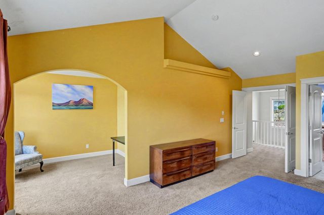 5685 Crossler Court S, Salem, OR 97306