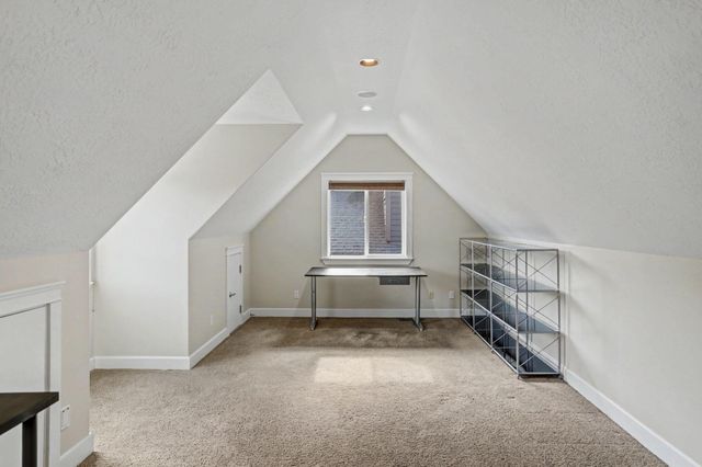 5685 Crossler Court S, Salem, OR 97306