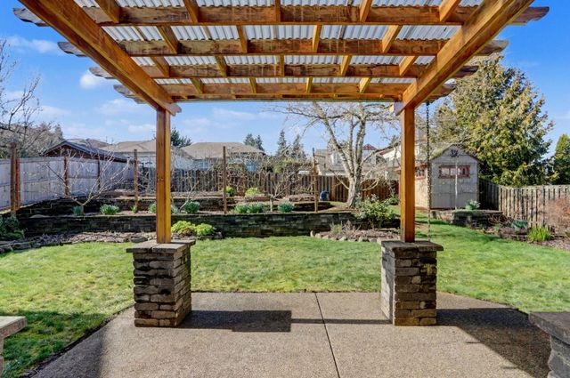 5685 Crossler Court S, Salem, OR 97306