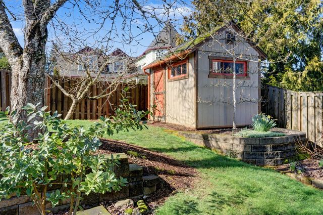 5685 Crossler Court S, Salem, OR 97306