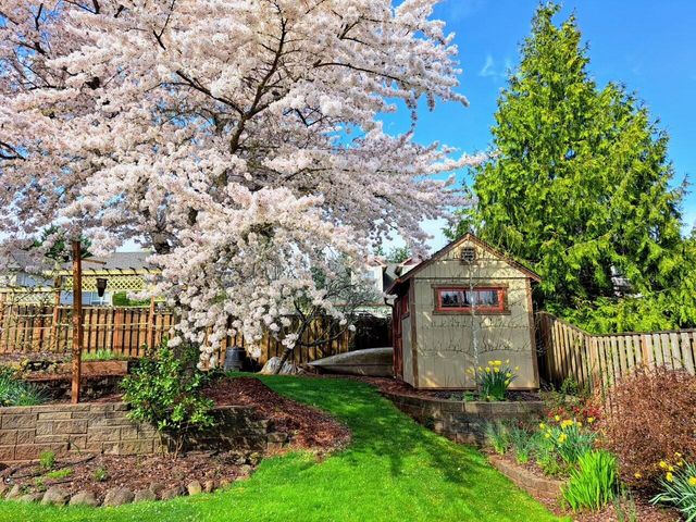 5685 Crossler Court S, Salem, OR 97306