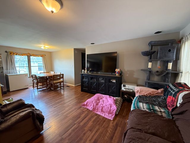 111 Huntsbridge Road, Matteson, IL 60443