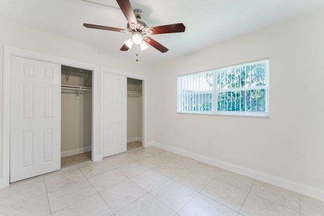 201 SW 7TH Street 9, Boca Raton, FL 33432