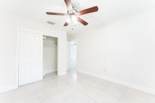 201 SW 7TH Street 9, Boca Raton, FL 33432