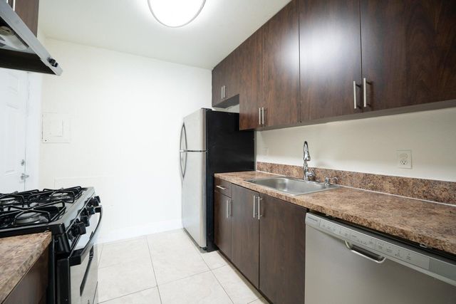 201 SW 7TH Street 9, Boca Raton, FL 33432