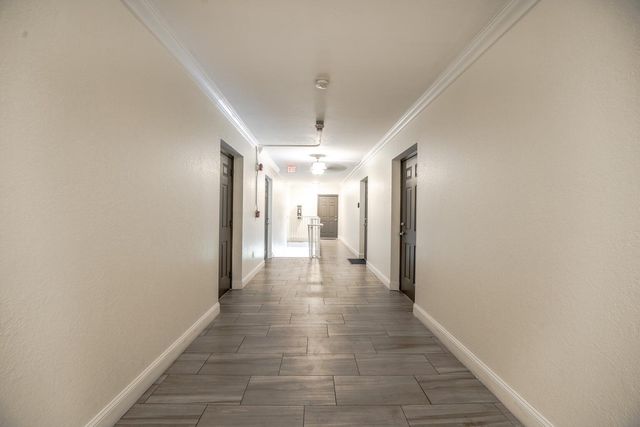 201 SW 7TH Street 9, Boca Raton, FL 33432