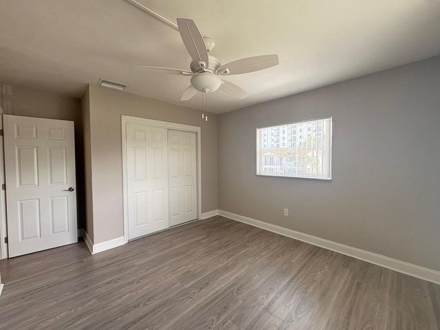 201 SW 7TH Street 9, Boca Raton, FL 33432