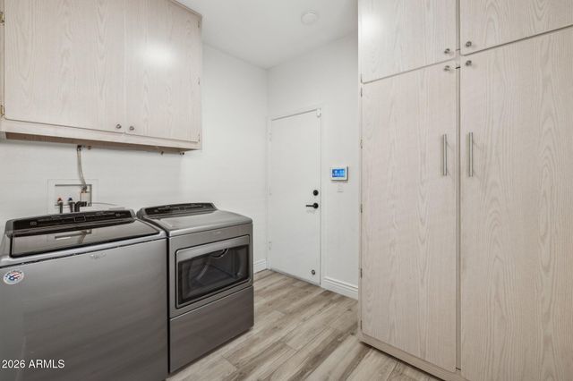 3027 N 83RD Place, Scottsdale, AZ 85251