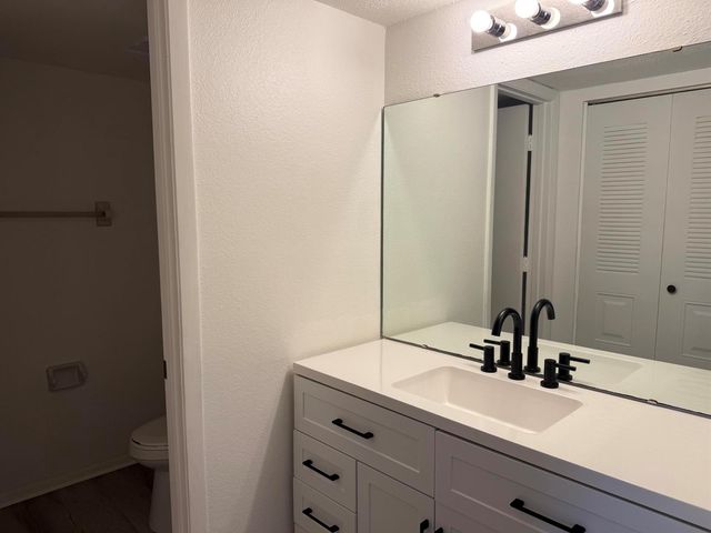 1536 SE Royal Green 201, Port St. Lucie, FL 34952