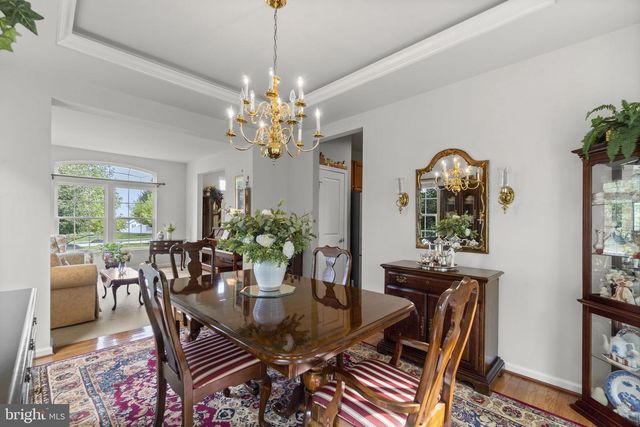 8711 FAIRWAY CT, Seven Valleys, PA 17360