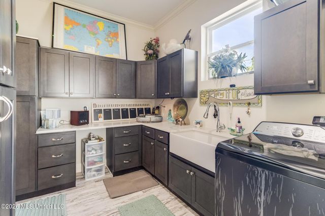 122 Seaside Oaks Drive, Pass Christian, MS 39571