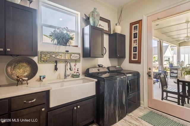 122 Seaside Oaks Drive, Pass Christian, MS 39571