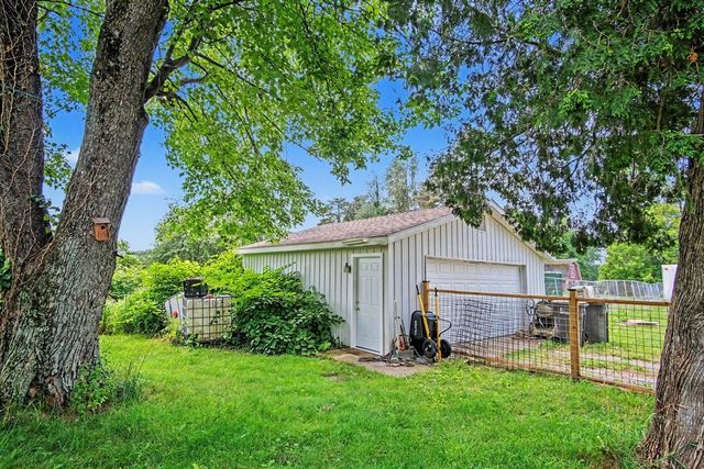 11539 Apple Avenue, Ravenna, MI 49451
