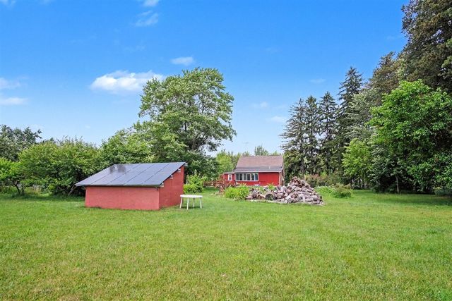 11539 Apple Avenue, Ravenna, MI 49451