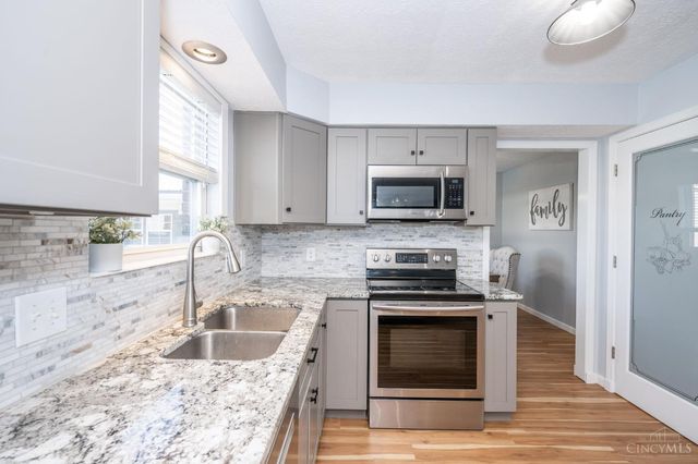 4888 Meadow Vista Court, Liberty Twp, OH 45011