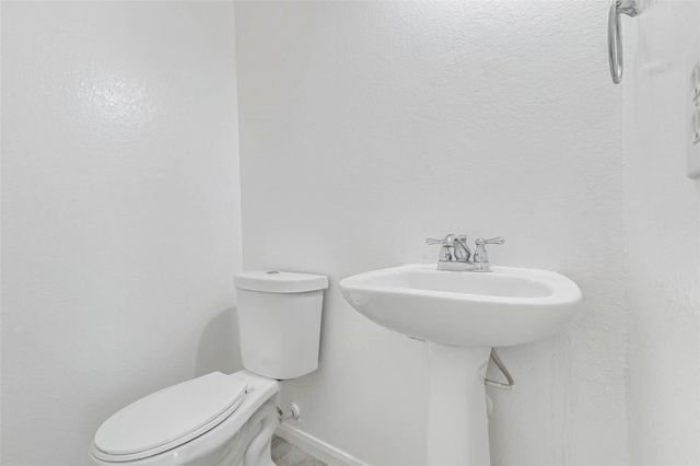 8115 Barnes Ridge Lane, Houston, TX 77072