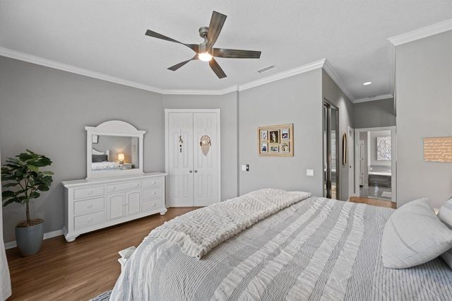 8488 Beaconhill Road, Palm Beach Gardens, FL 33410