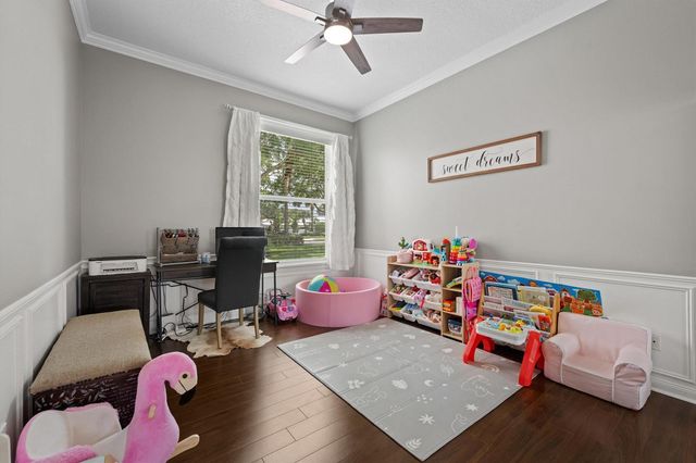 8488 Beaconhill Road, Palm Beach Gardens, FL 33410