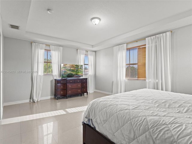 8542 NW 111th Court, Doral, FL 33178