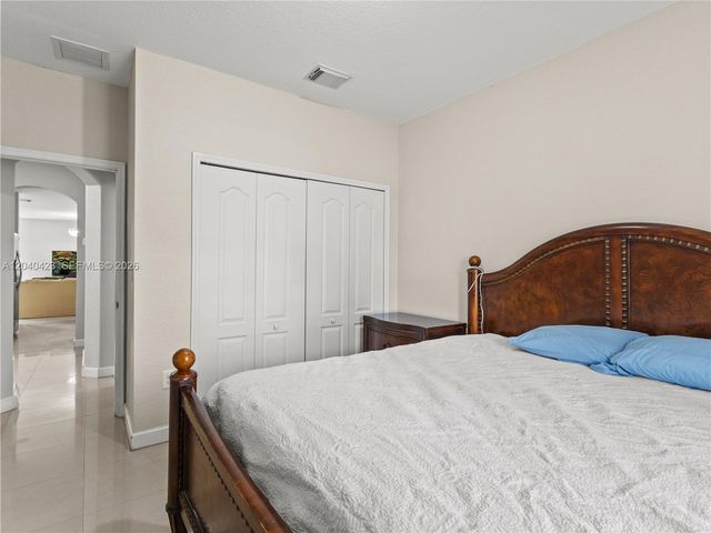 8542 NW 111th Court, Doral, FL 33178
