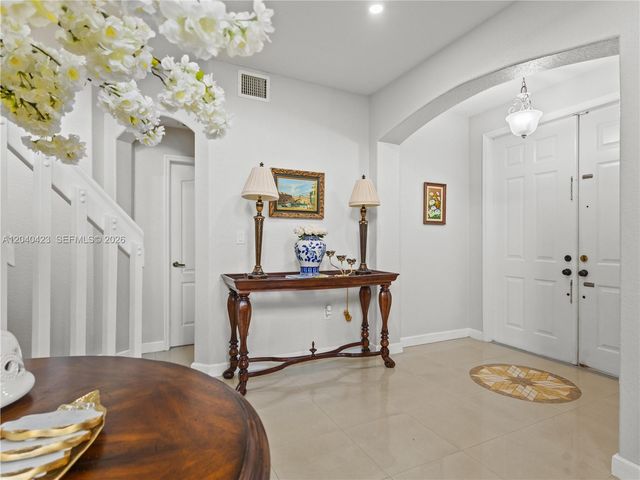 8542 NW 111th Court, Doral, FL 33178