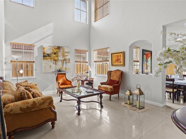 8542 NW 111th Court, Doral, FL 33178